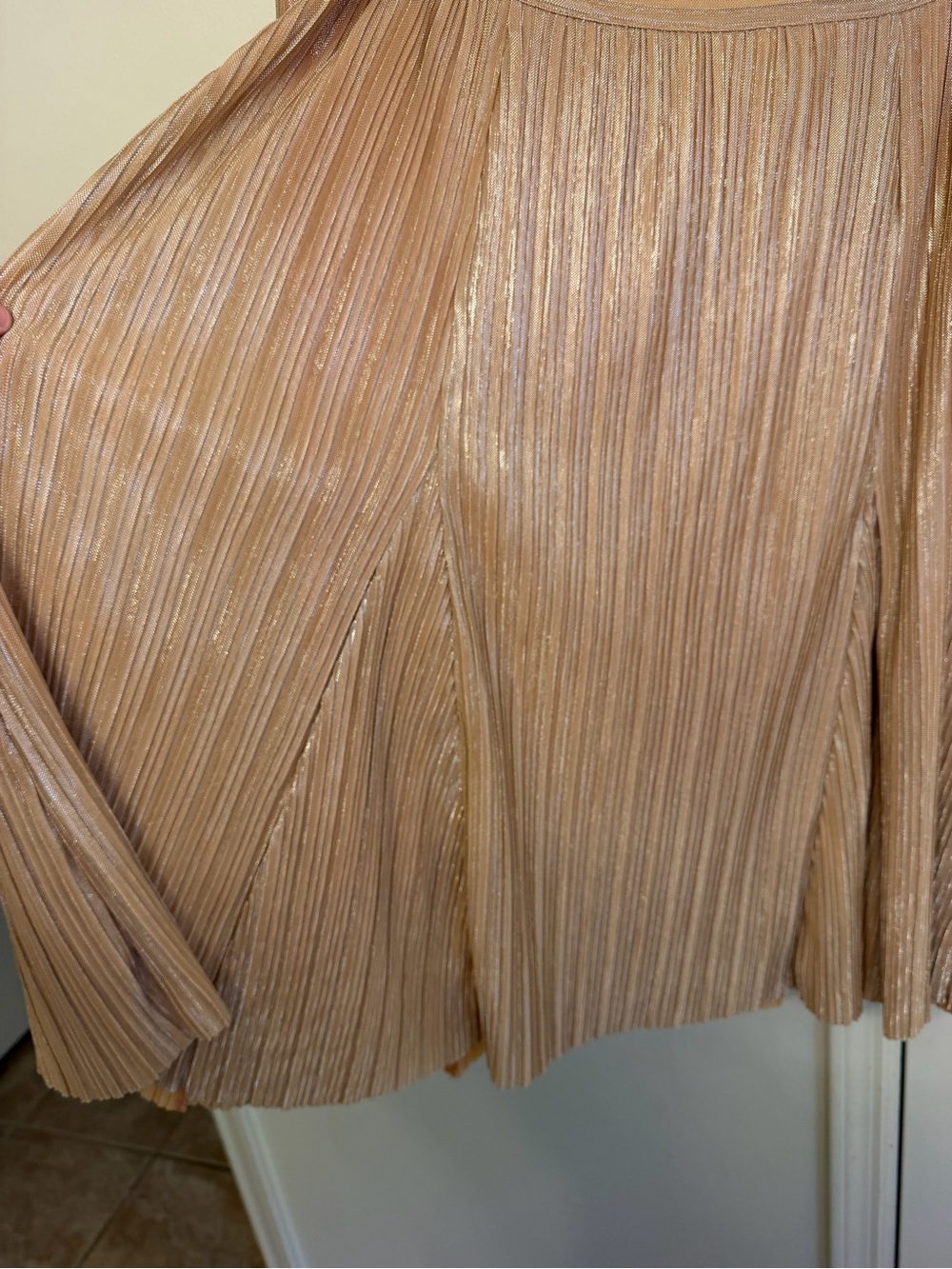 Maeve Ambra Pleated Midi Skirt Pink Rose Gold Metallic Size Large - Picture 3 of 8